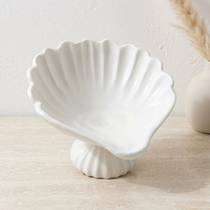 Shell-Shaped Ceramic Jewelry Dish for Rings and Trinkets