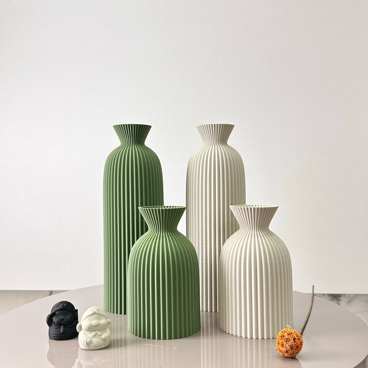 2-Piece Wavy Pattern Decorative Vase Set for Home