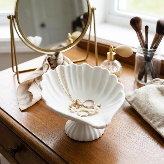 Shell-Shaped Ceramic Jewelry Dish for Rings and Trinkets
